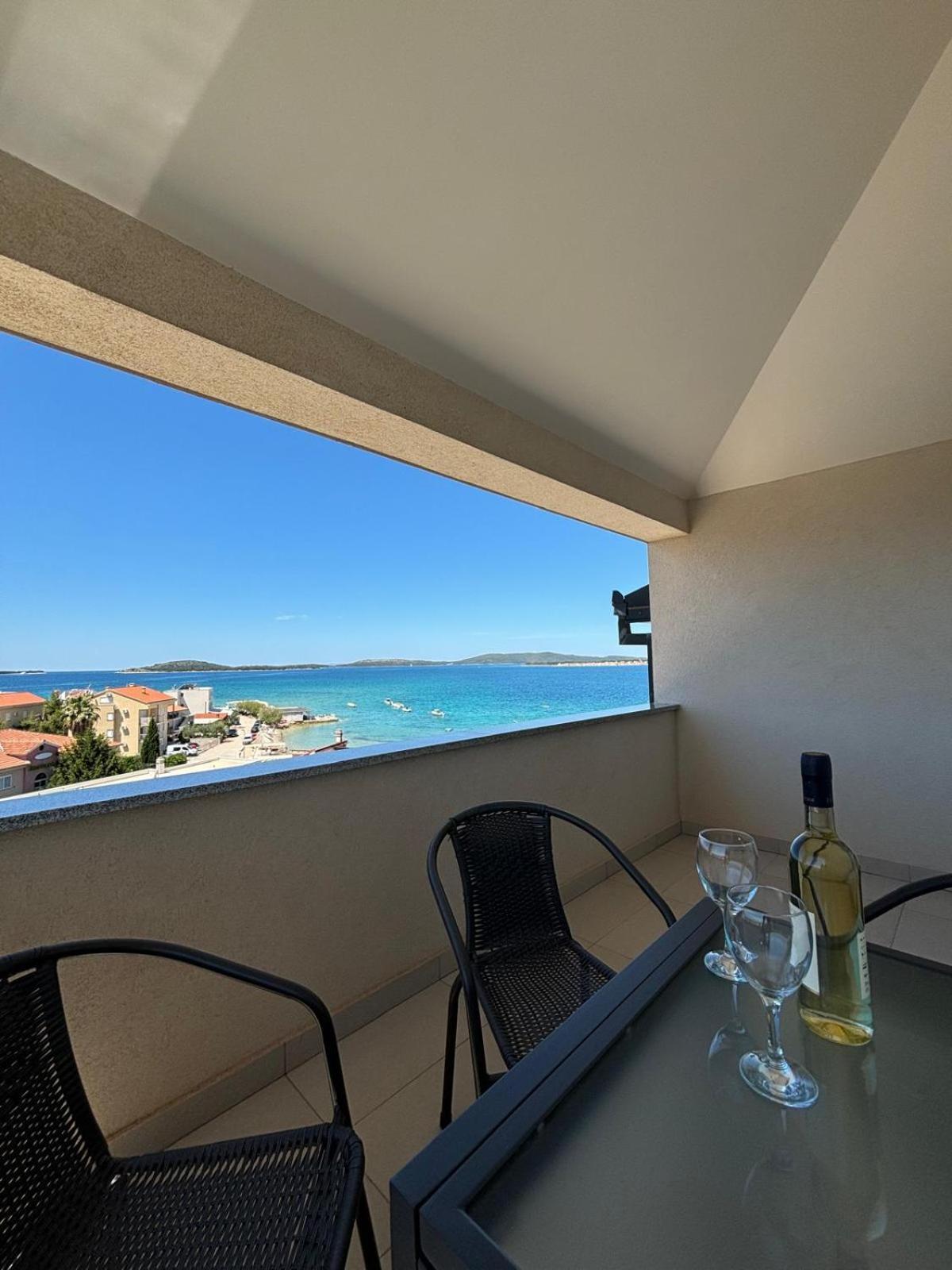 Sea View Apartments Zaboric Exteriör bild